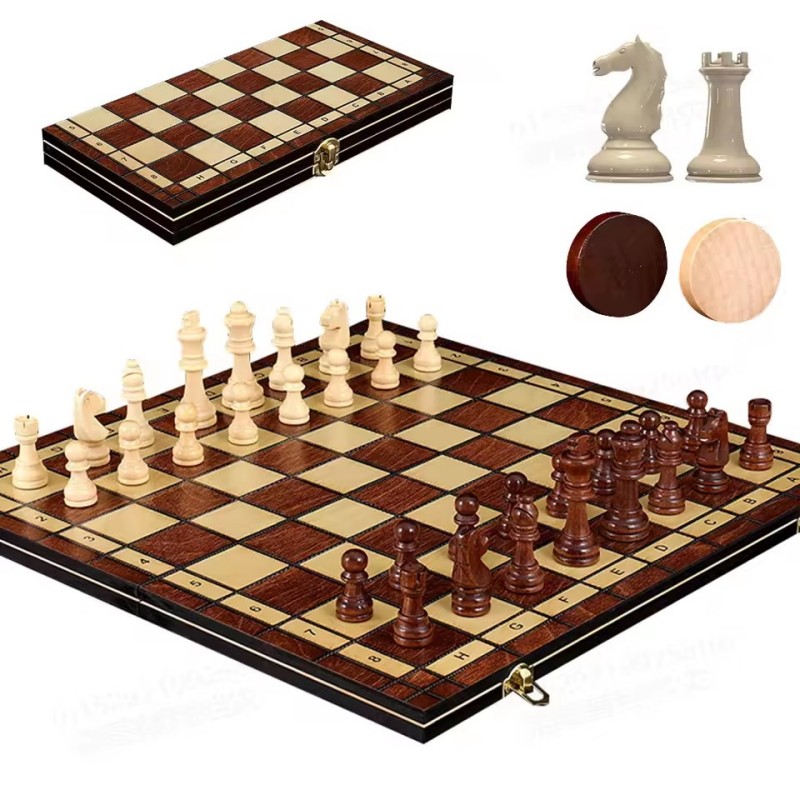 Board Game Yearbook - Set di Scacchi in Legno 3