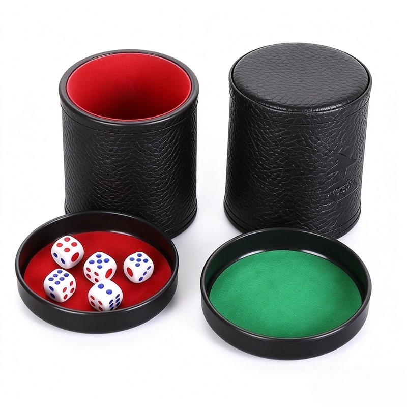 Set di Dadi in Pelle Arancione - Board Game Yahtzee recensione e prezzo