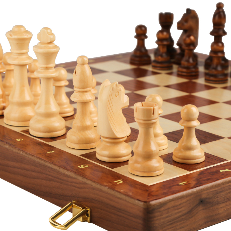 Set di scacchi Pieghevole in l - Board Game Yearbook recensione e prezzo