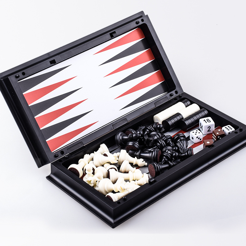 Scacchi magnetici pieghevoli 2 - Board Game Harvest recensione e prezzo