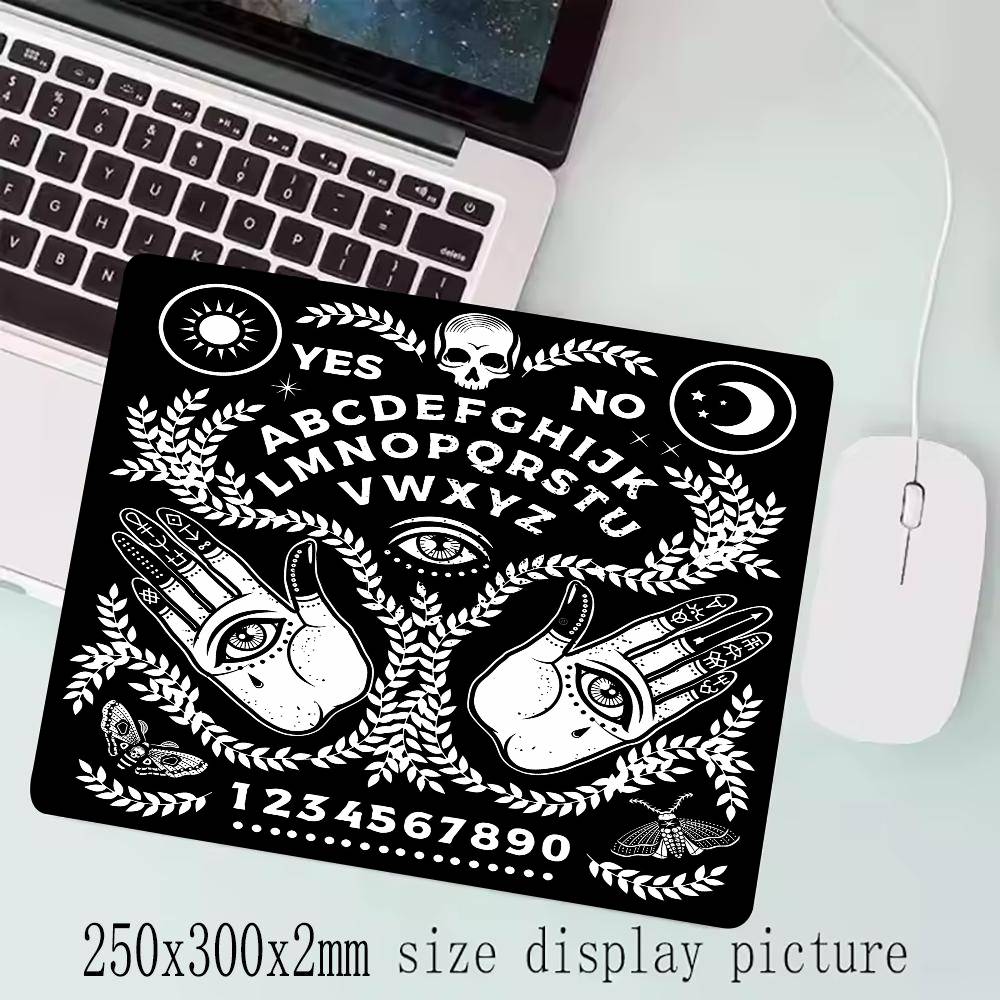 Tappetino per Mouse Halloween  - Board Game Journal recensione e prezzo